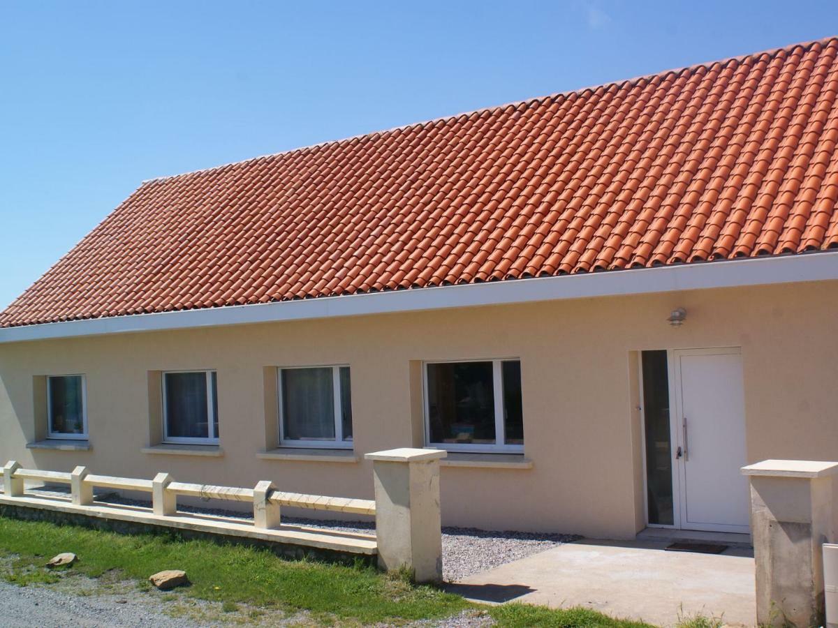 Wonderful Holiday Home In Audinghen With Garden Bagian luar foto